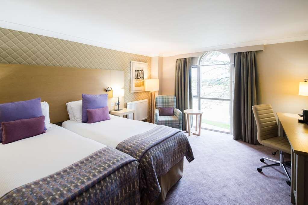 The Belfry Hotel & Resort Sutton Coldfield Pokoj fotografie